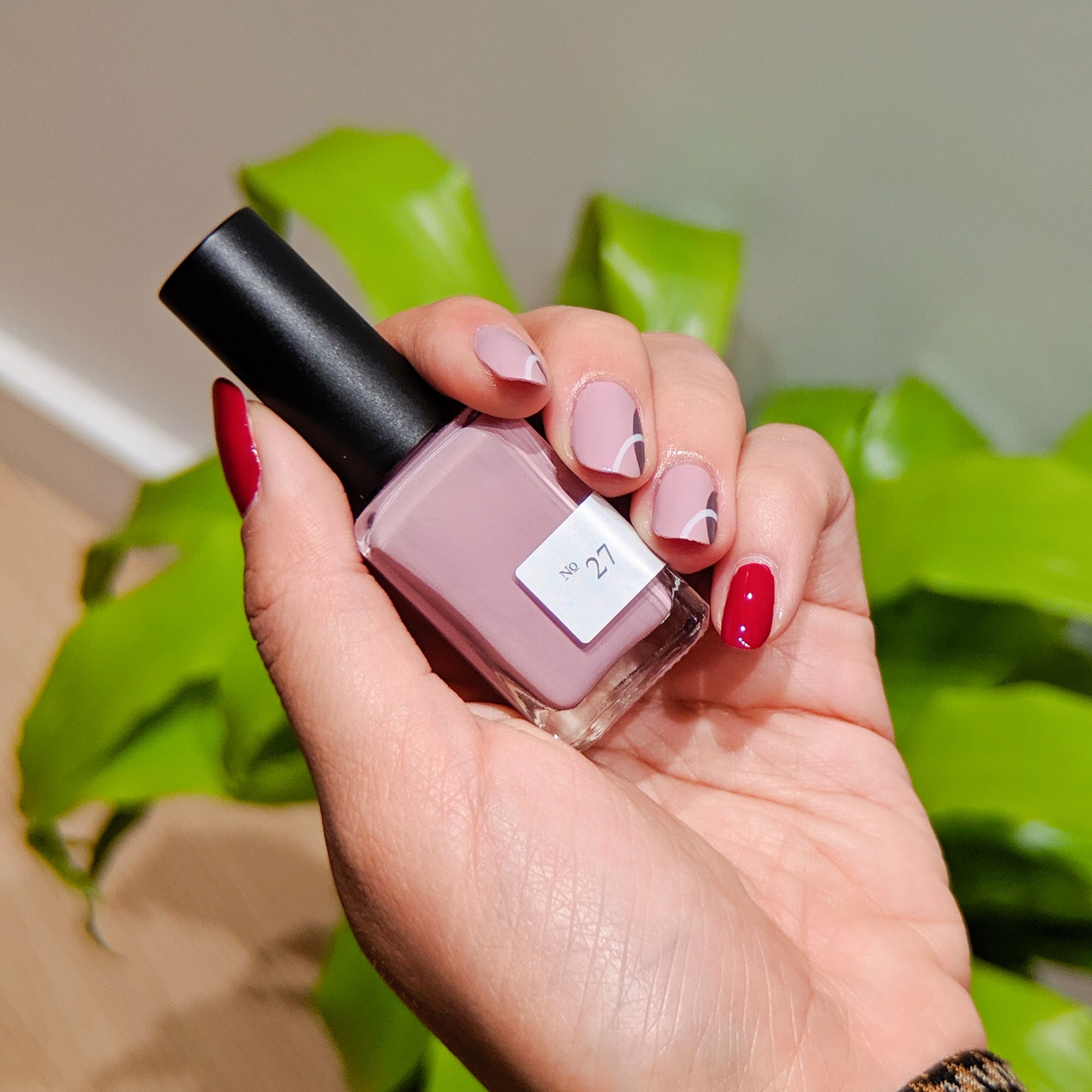 33 Ideas For Summer Nails - Brit + Co