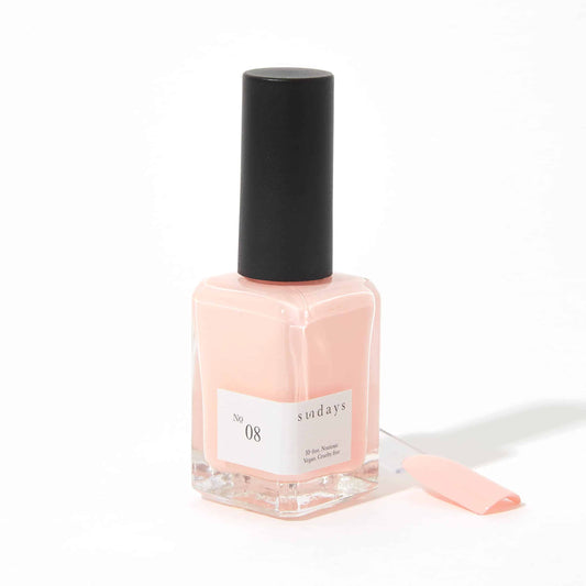 Non-toxic nail polish in light pink
