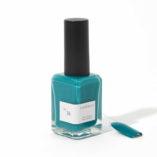 Non-toxic nail polish in medium teal