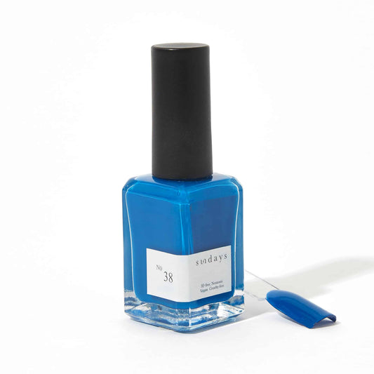 Non-toxic nail polish in medium blue